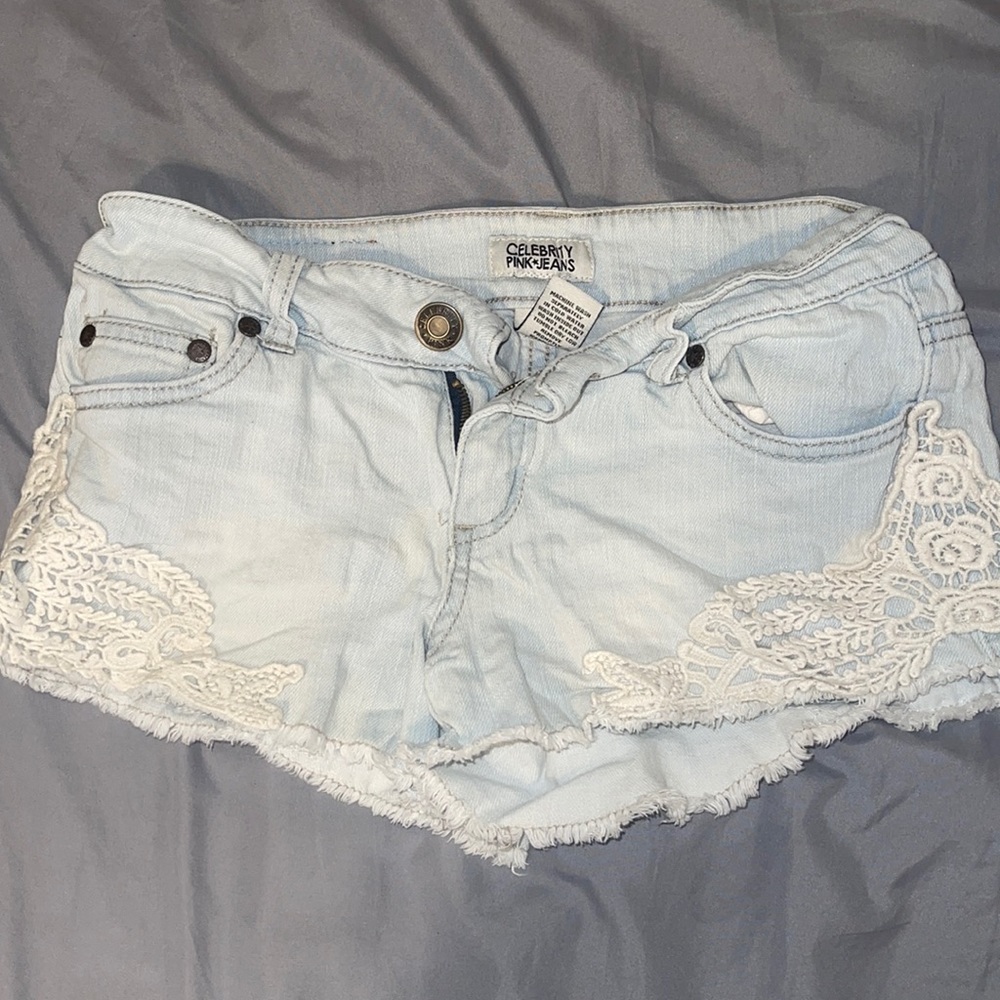“Celebrity pink jeans” jean shorts with lace
